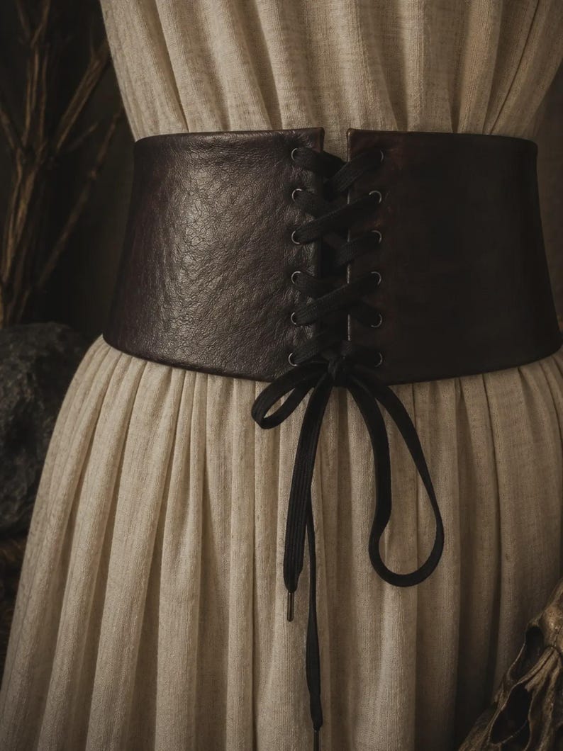 Ceinture "TYR" large viking nordique cosplay larping GN LARP - fait à la main - accessoire guerrier armure. Celtique médiéval - simili cuir marron